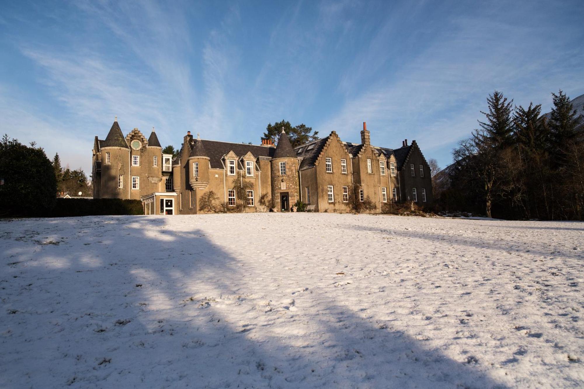 Dalmunzie Castle Hotel Glenshee Exteriér fotografie